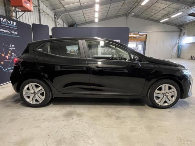 Renault Clio image 1