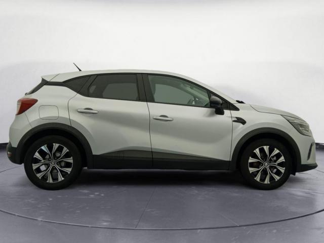 Renault Captur image 6