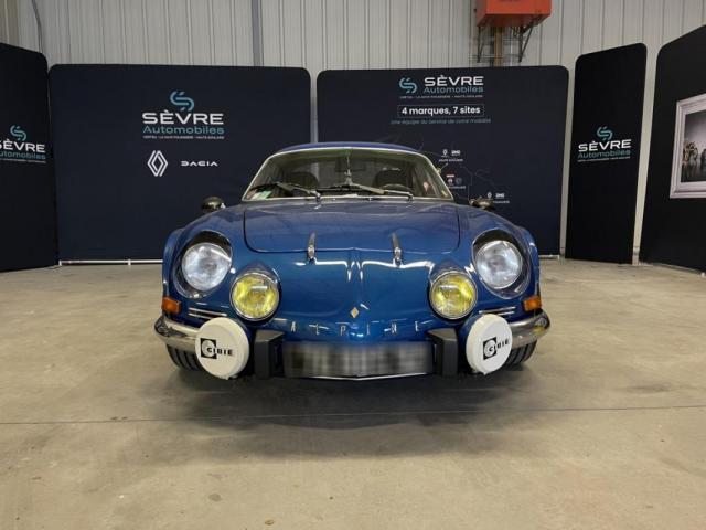 Alpine A110 image 2