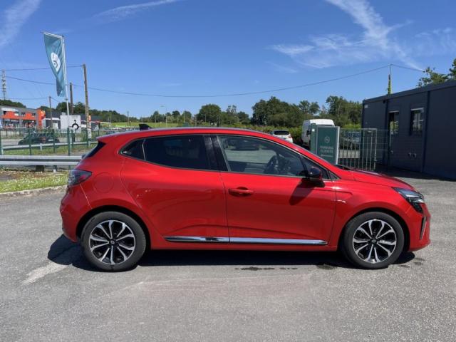 Renault Clio image 2
