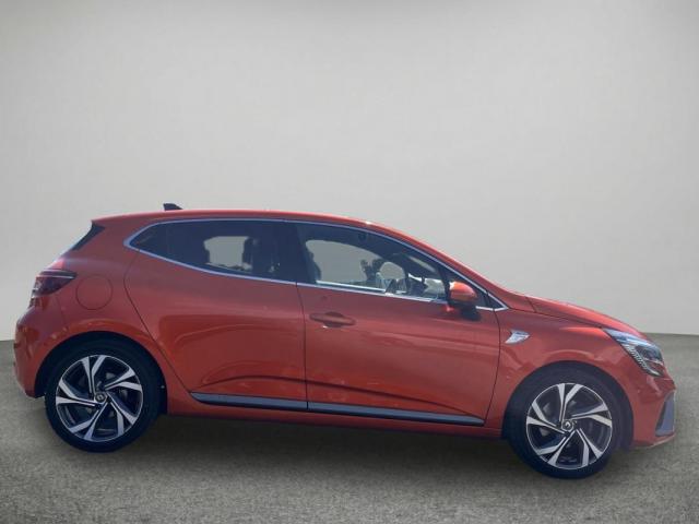 Renault Clio image 8