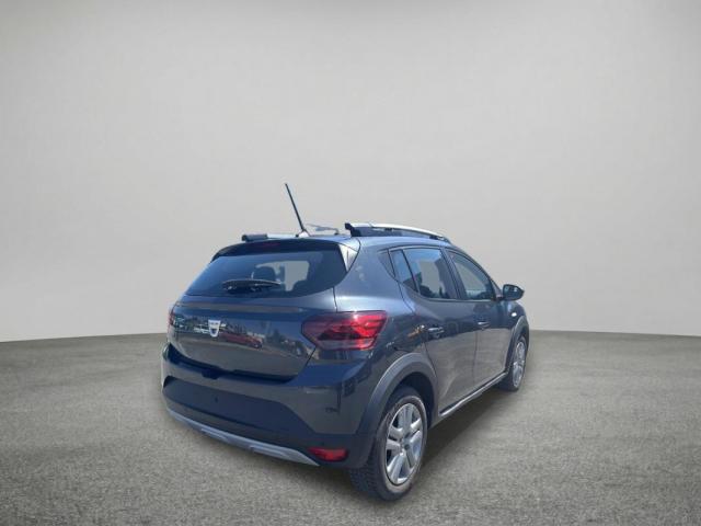 Dacia Sandero image 2