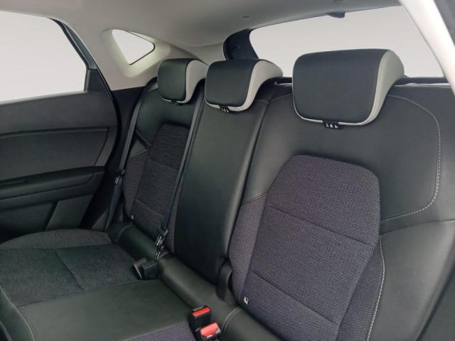 Renault Captur image 1