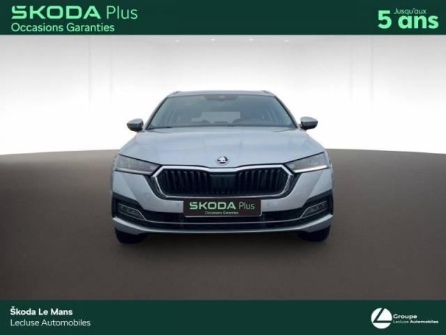 Skoda Octavia image 8