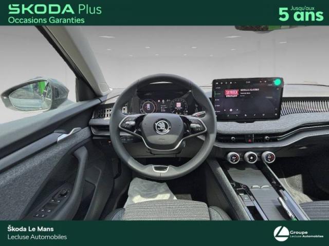 Skoda Superb image 2