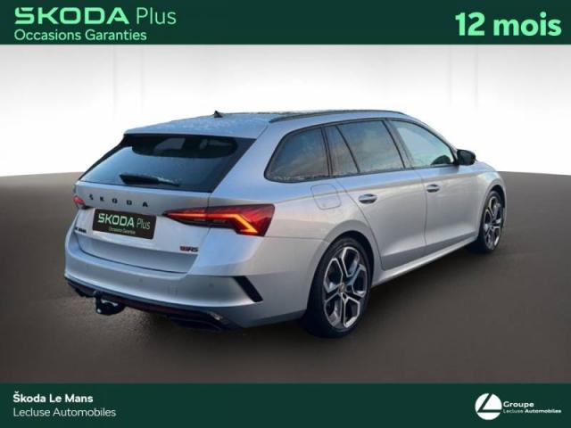 Skoda Octavia image 1