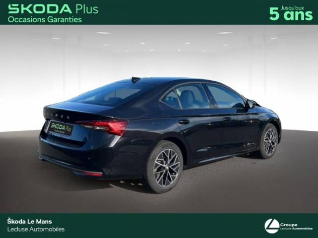 Skoda Octavia image 6