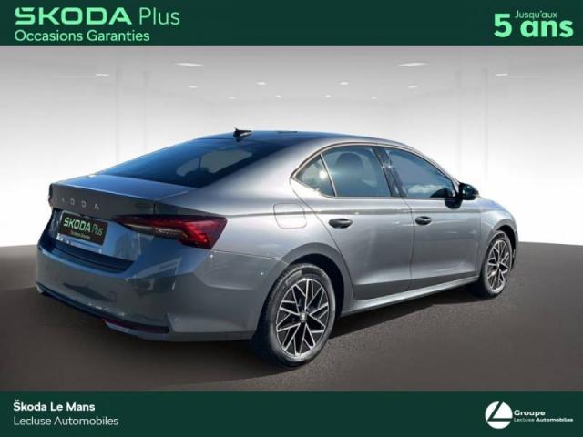 Skoda Octavia image 4