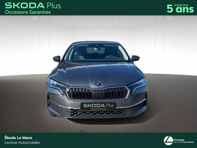 Skoda Octavia image 6