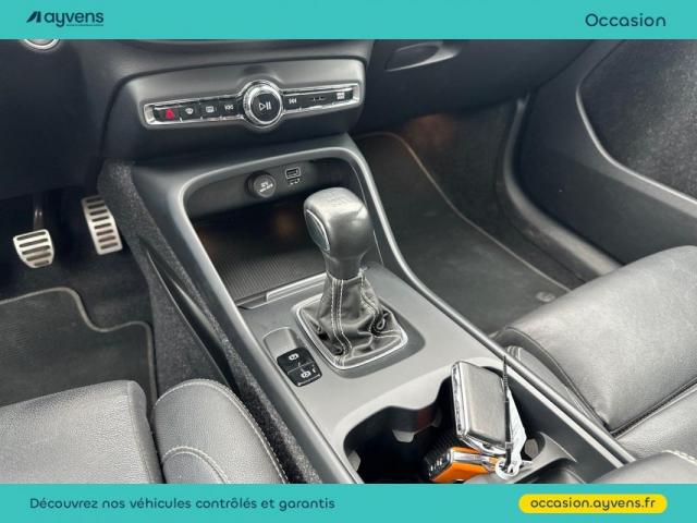 Volvo Xc40 image 8
