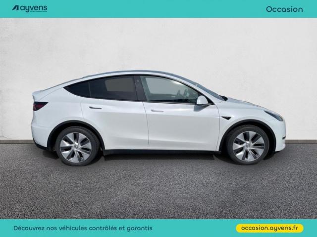 Tesla Model Y image 8