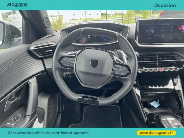 Peugeot 2008 image 2