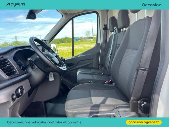 Ford Transit image 4