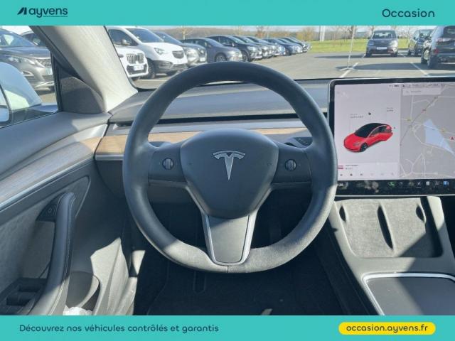 Tesla Model 3 image 2