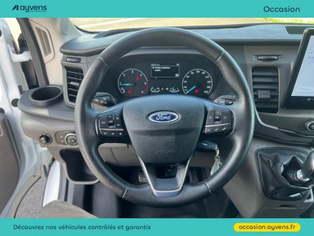 Ford Transit image 7