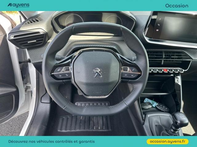 Peugeot 208 image 8