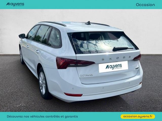 Skoda Octavia image 8