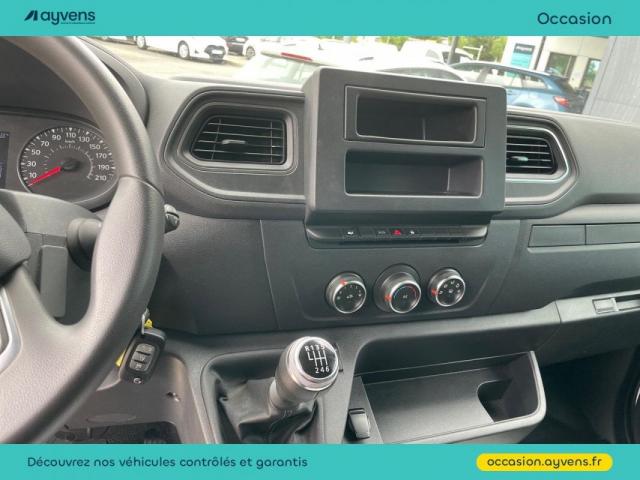 Renault Master image 2
