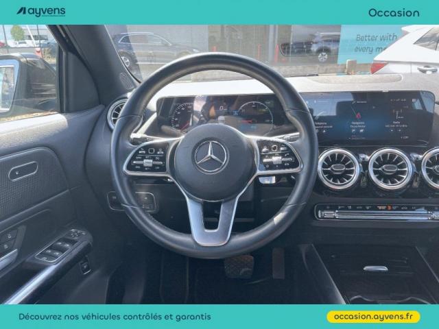 Mercedes Benz Eqa image 3