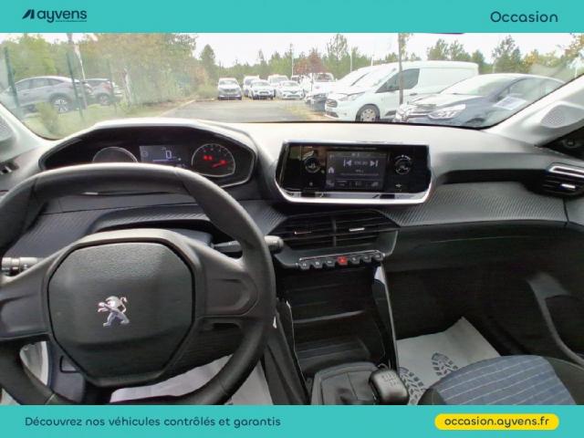 Peugeot 208 image 9