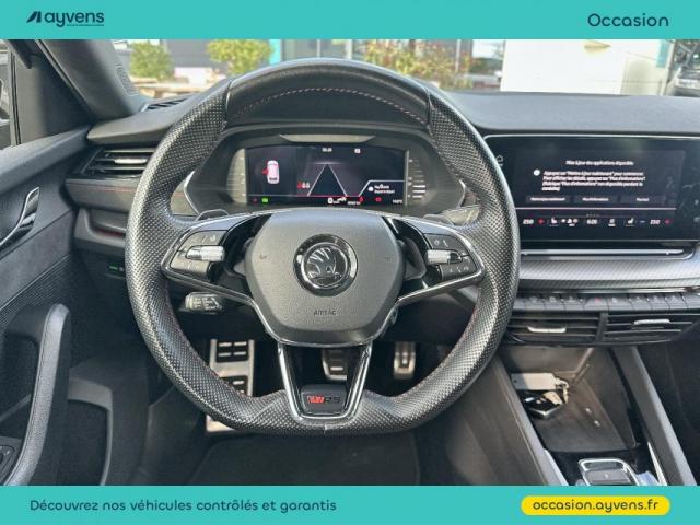 Skoda Octavia image 1