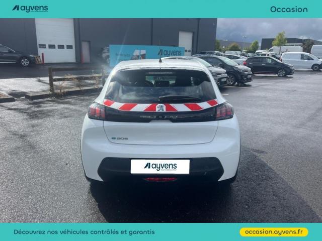 Peugeot E-208 image 2