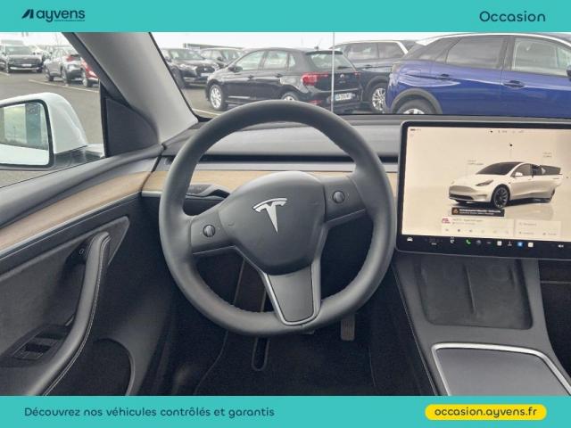 Tesla Model Y image 8