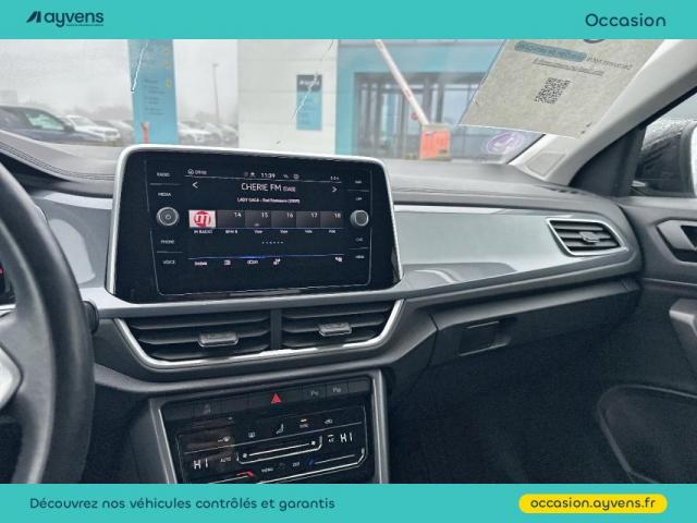 Volkswagen T-Roc image 9