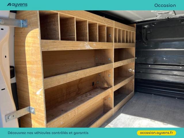 Citroen Jumpy image 9