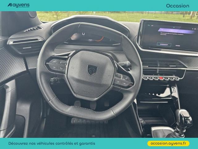 Peugeot 2008 image 3