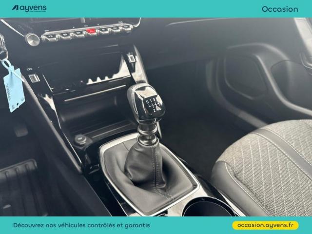 Peugeot 2008 image 2