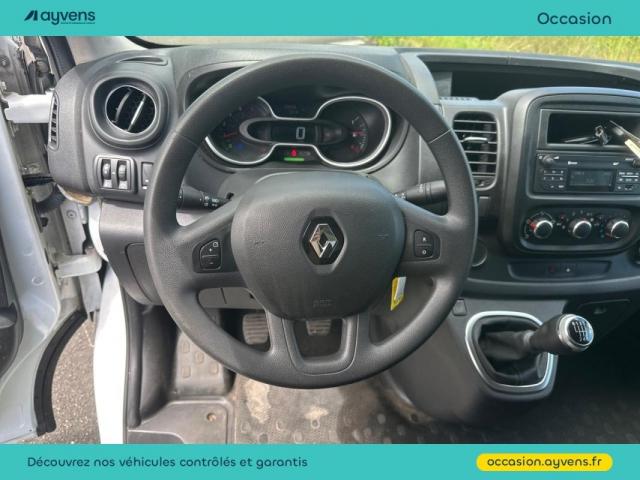 Renault Trafic image 8