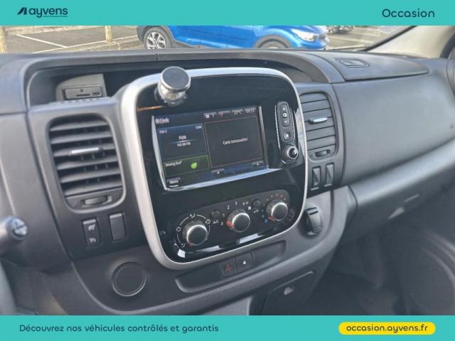 Renault Trafic image 2
