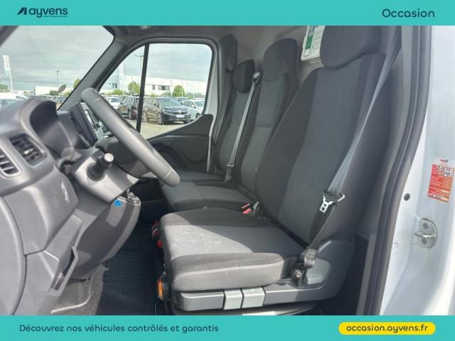 Renault Master image 9