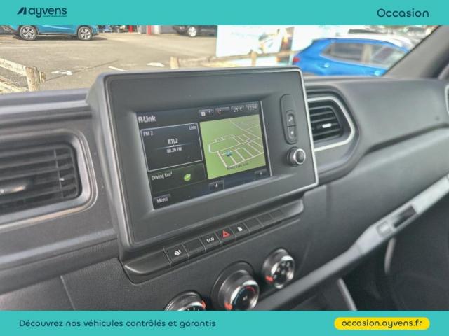Renault Master image 2