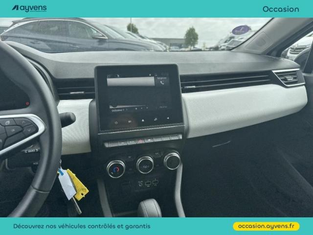 Renault Clio image 8