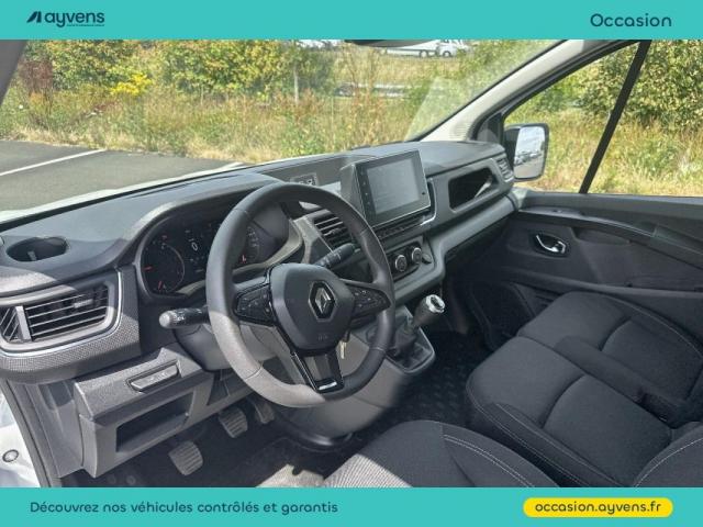 Renault Trafic image 9