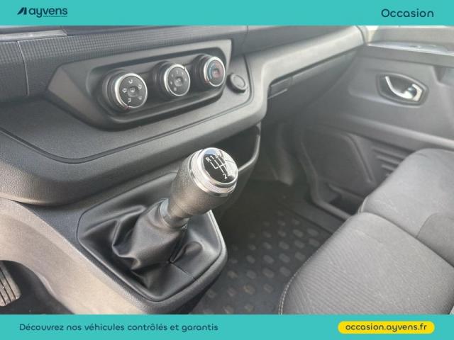Renault Trafic image 8