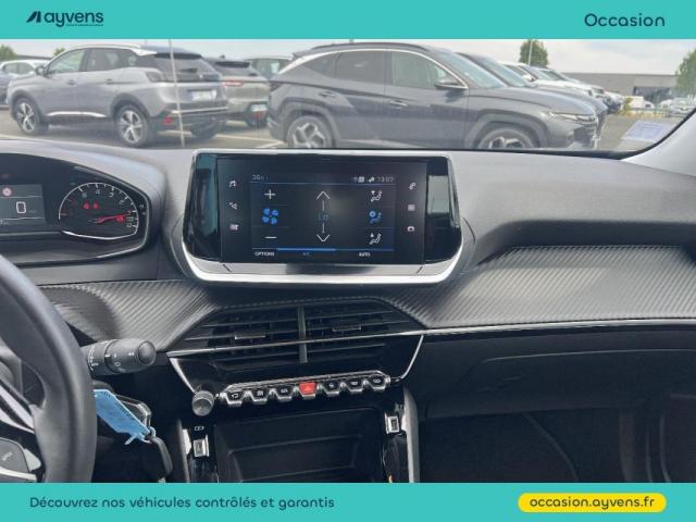 Peugeot 2008 image 1
