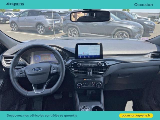Ford Kuga image 6