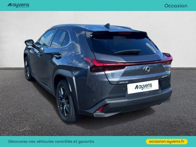 Lexus Ux image 7