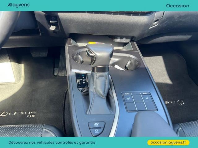 Lexus Ux image 3
