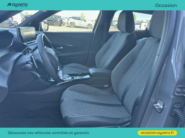 Peugeot 2008 image 2