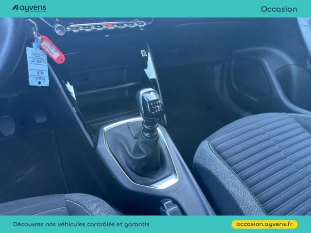 Peugeot 2008 image 8