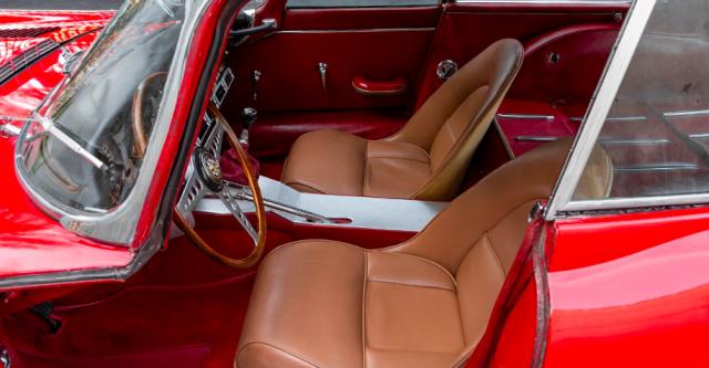 Jaguar E-Type image 4
