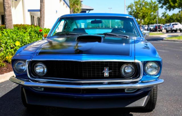 Ford Mustang image 2