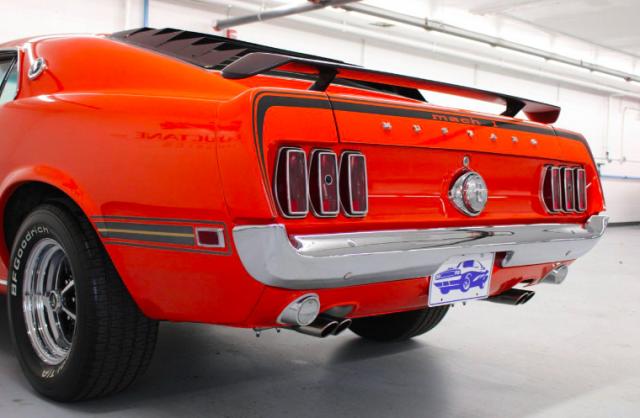 Ford Mustang image 5