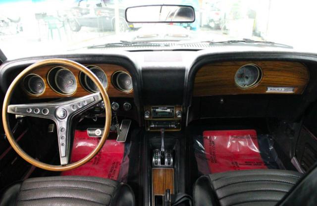 Ford Mustang image 7