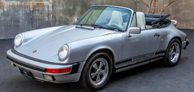 Porsche 911 image 4