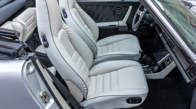 Porsche 911 image 5